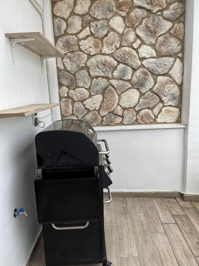 Luxury Townhouse Suite Лариса Екстер'єр фото