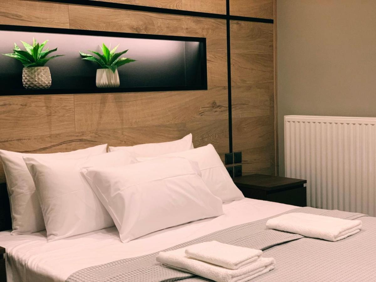 Luxury Townhouse Suite Лариса Екстер'єр фото