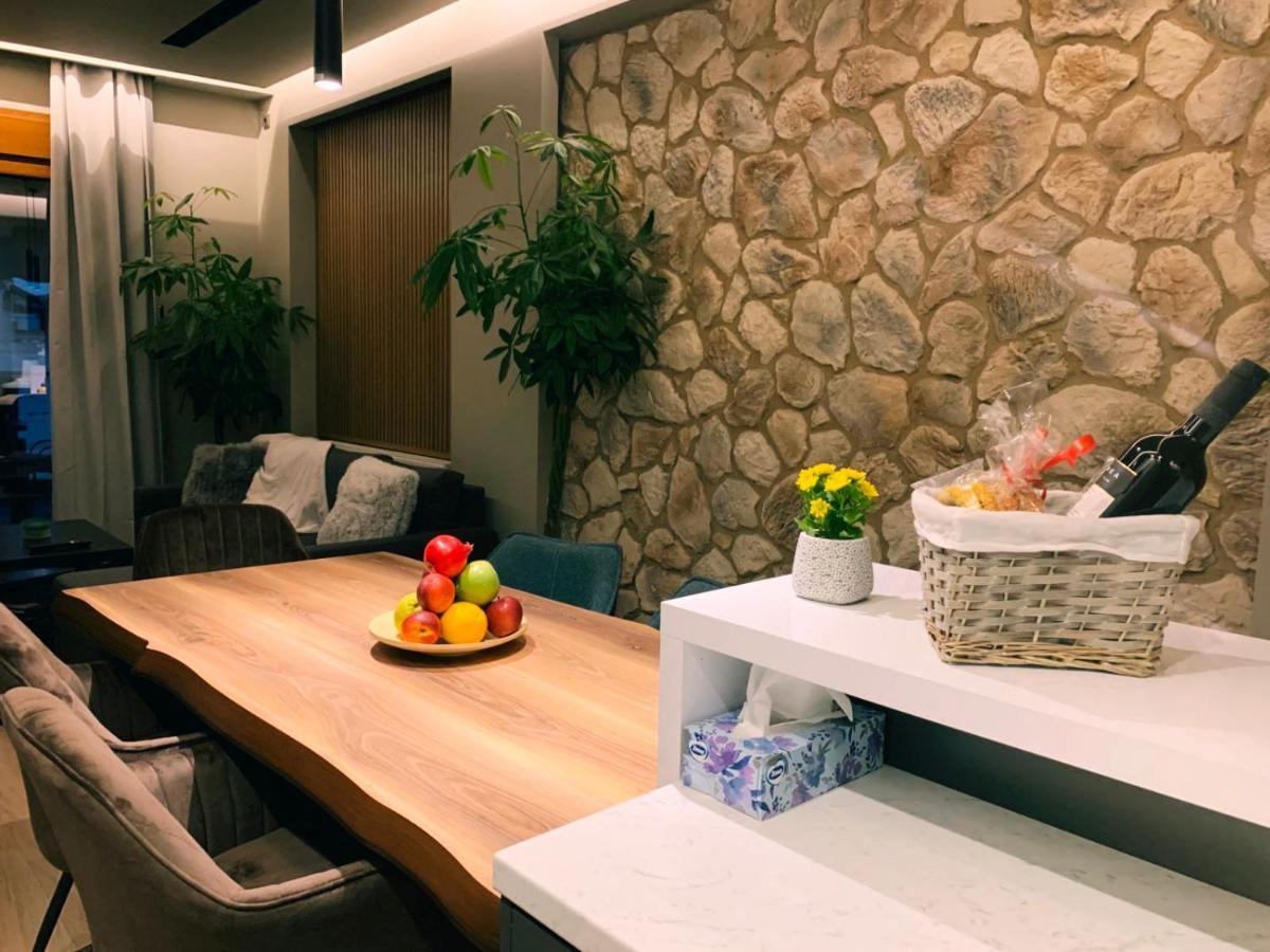 Luxury Townhouse Suite Лариса Екстер'єр фото