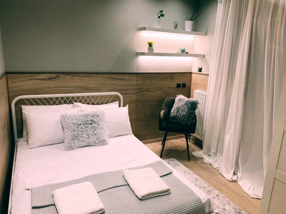 Luxury Townhouse Suite Лариса Екстер'єр фото